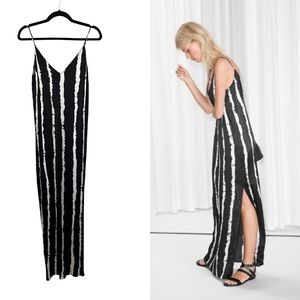 & Other Stories Black White Tie Dye Maxi Dress Slit V Neck Size 6 Stripe
